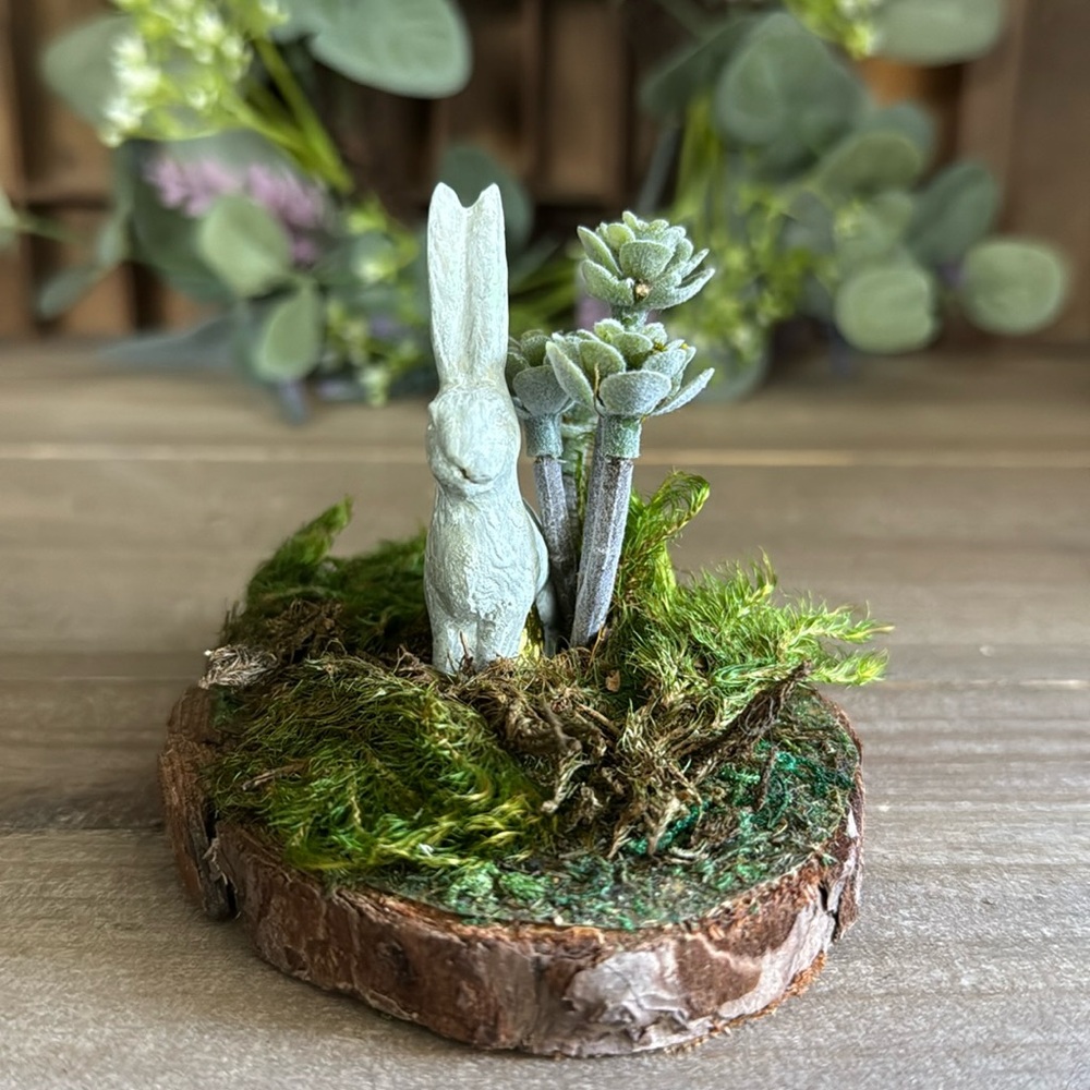 🐇 Easter/Spring Decor - Picture 3 of 9